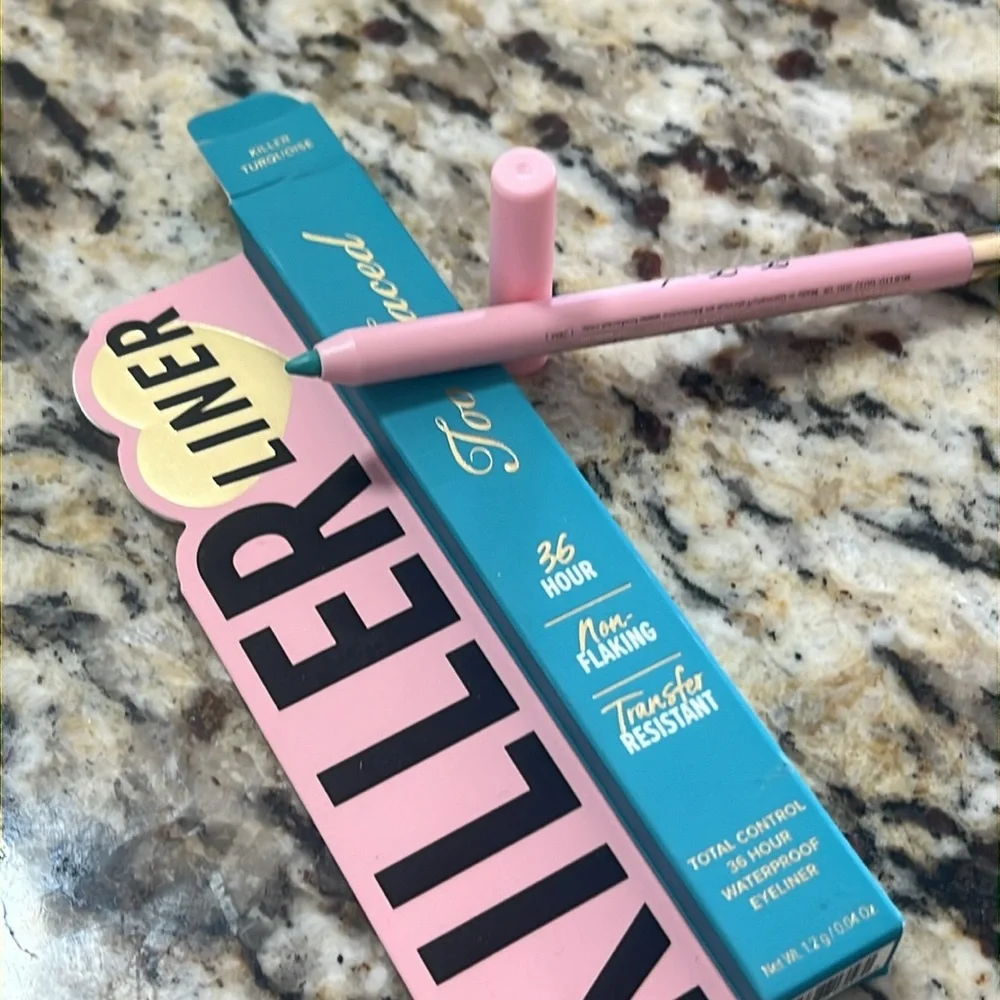 ♣️🌙HP! Too Faced Turquoise Killer Liner